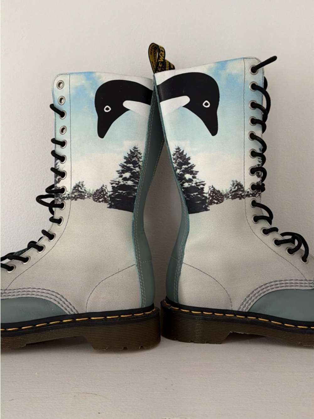 Dr. Martens ULTRA RARE Graphic Winter Scene Lace-Up Boots - Teal & White - Picture 9 of 12